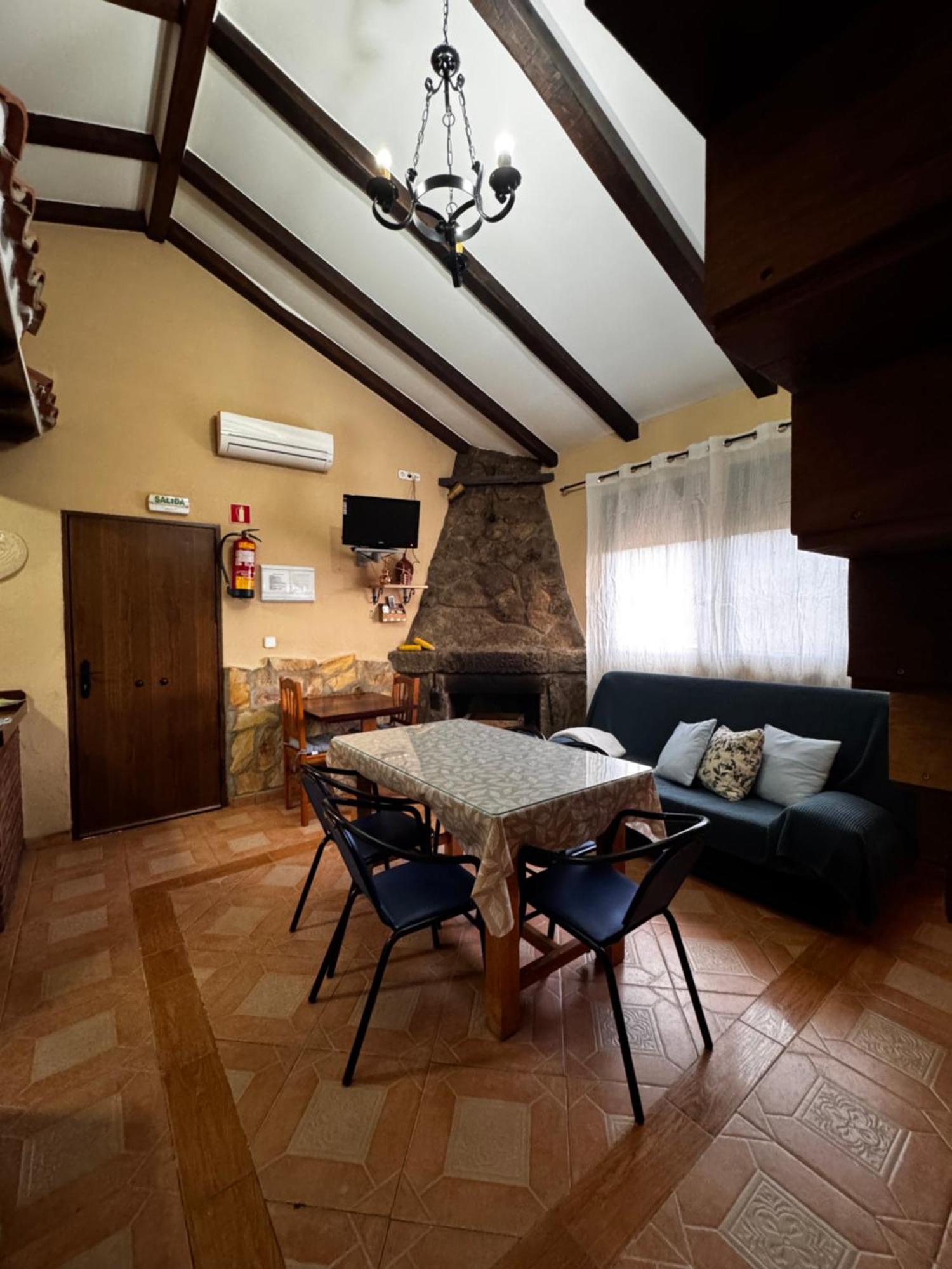 Casas Rurales Carrizosa 나바콘세호 외부 사진